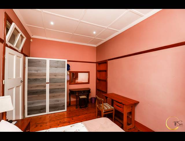 3 BEDROOM HOUSE FOR SALE IN GLENWOOD